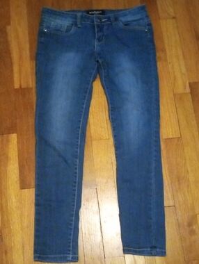 BURBERRY London skinny jeans size 29